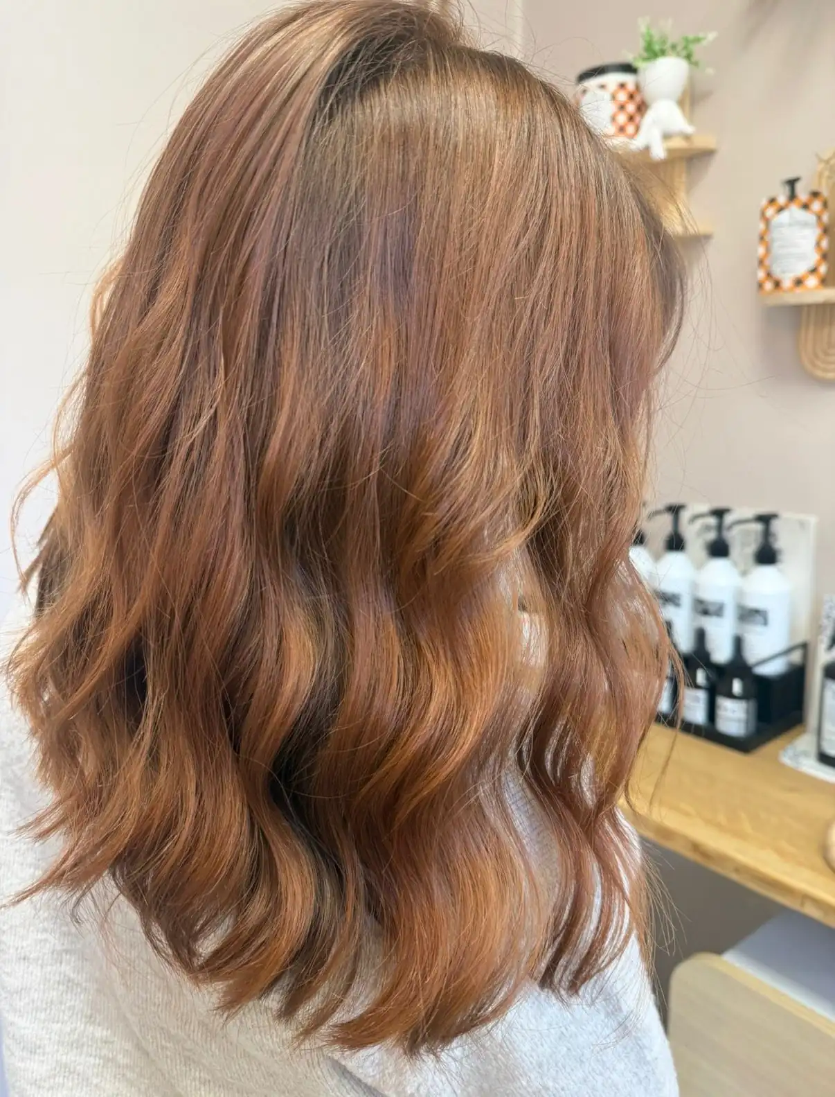 Coloration châtain cuivré